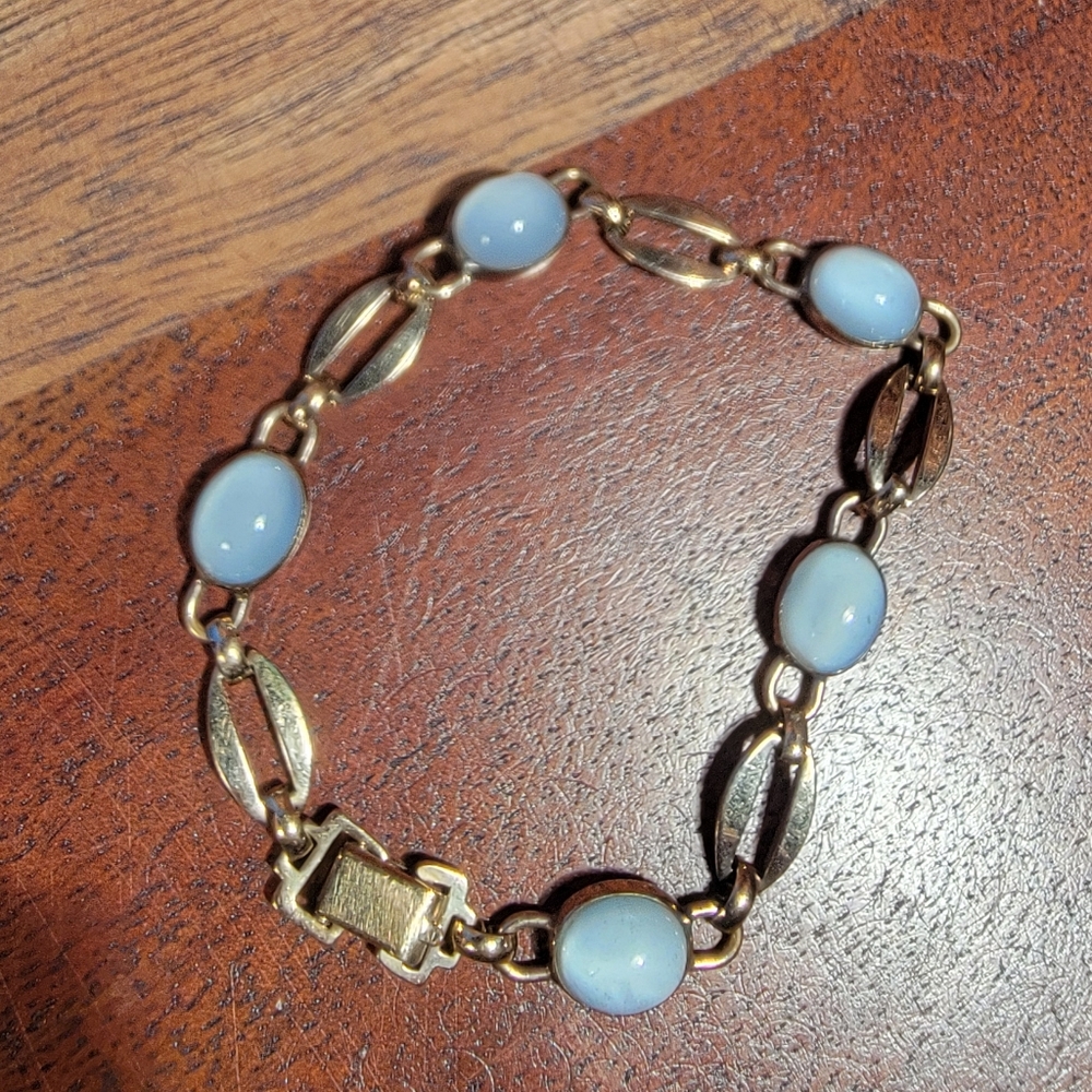 Vintage WRE / W E Richards 7" 1/20 12k Gold Filled Faux Moonstone Bracelet